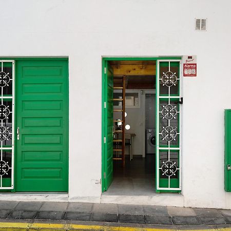 Arrecife 4 U Apartment Luaran gambar